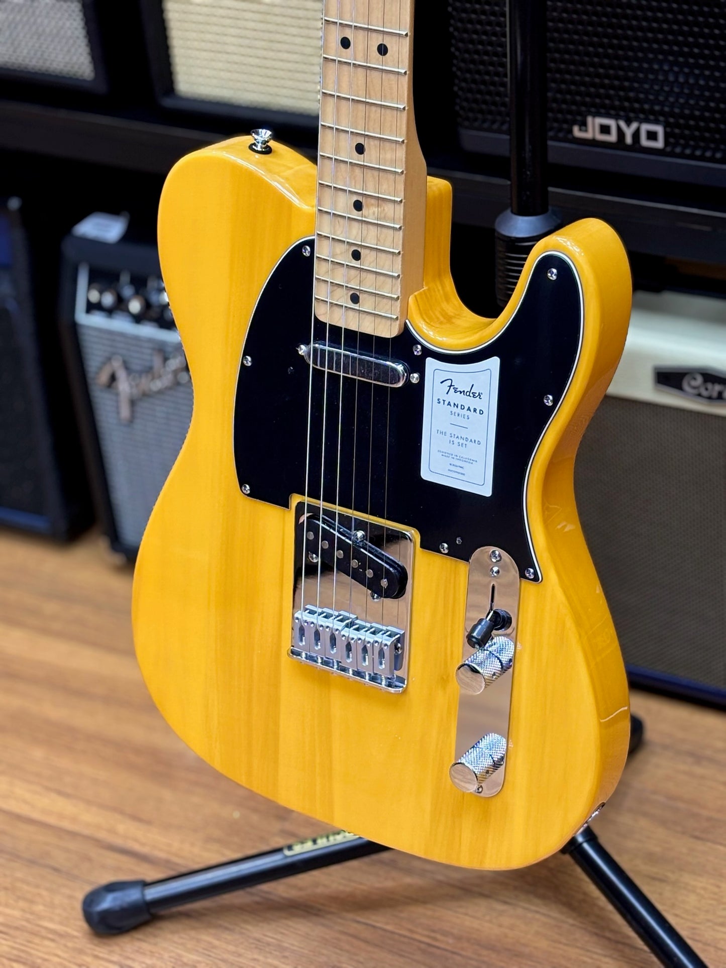 Fender Standard Telecaster Electric Guitar, Maple FB, Butterscotch Blonde