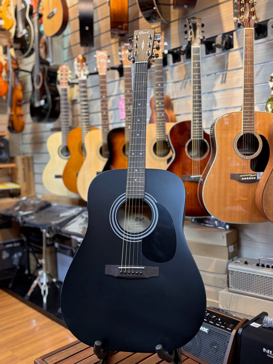 Cort Standard Acoustic Guitar w/EQ & Bag AD810E BKS